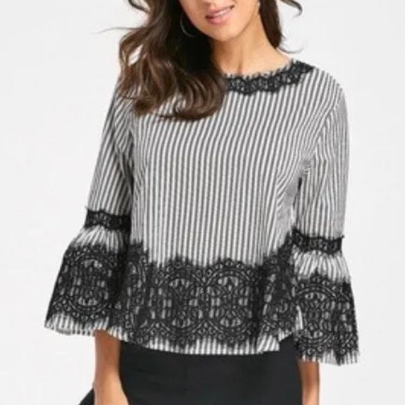 Zara Woman Striped Top Lace Overlay Size Large Black & White Bell Sleeves - Picture 2 of 16